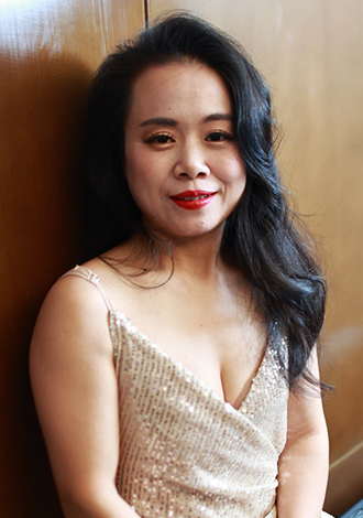 Most gorgeous profiles: pretty Asian member Yunfei from Zhengzhou