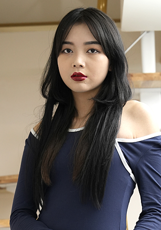 Gorgeous profiles only: caring Thai member Jiayi from Chongqing